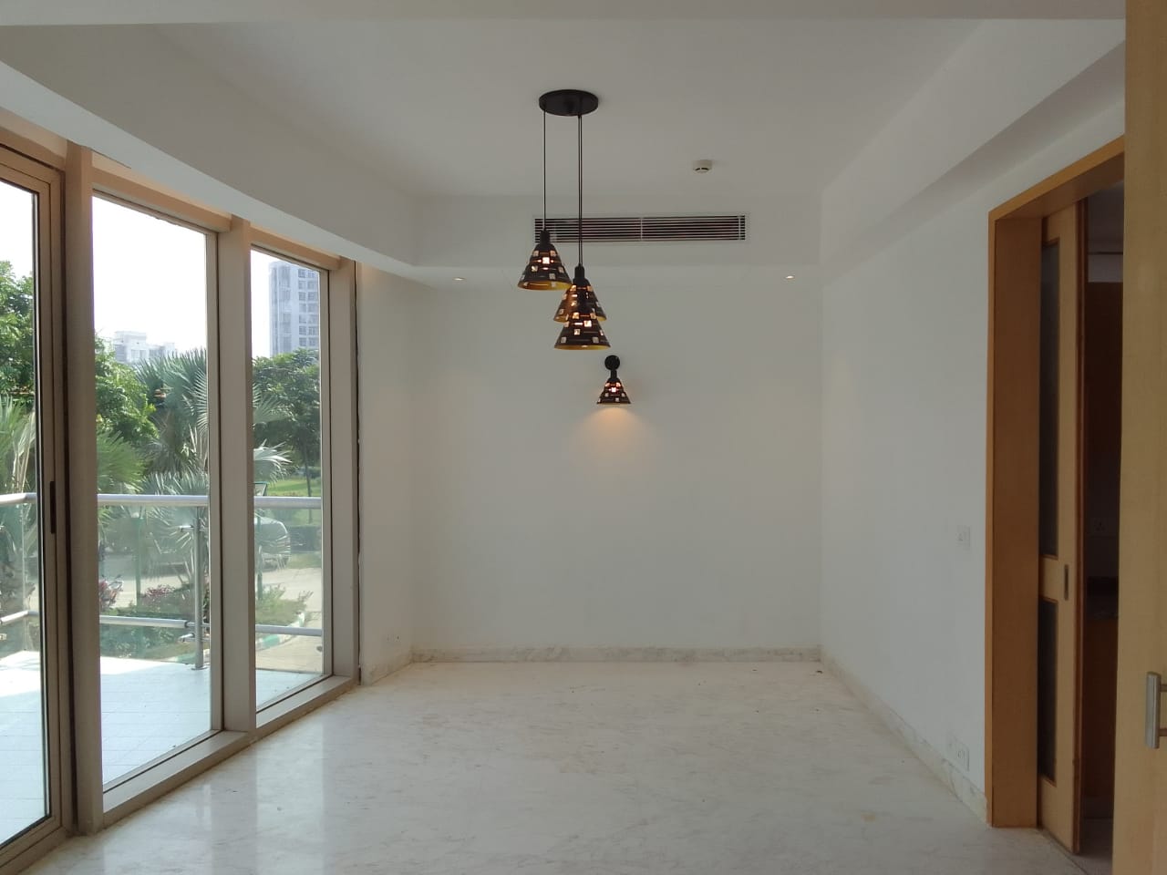 Property Dealer in Noida