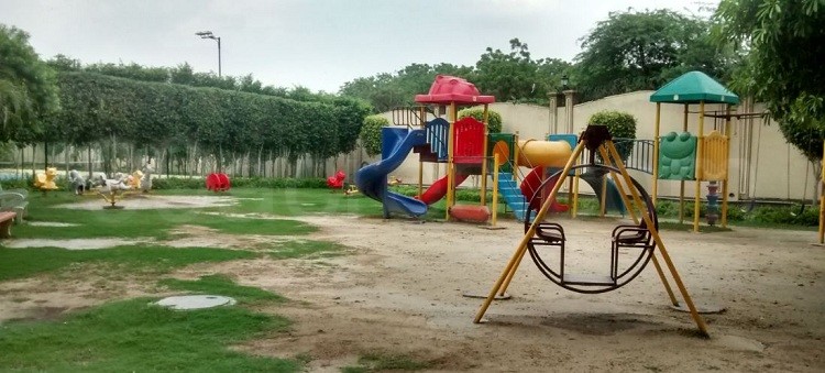 Property Dealer in Noida